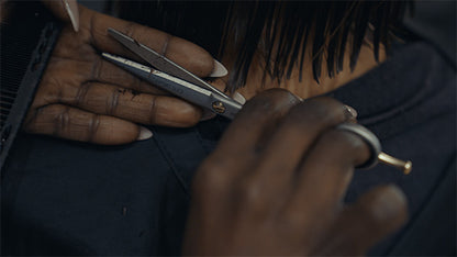 Hairdressing scissors with ergonomic design.