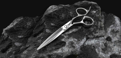 Hairdressing scissors with ergonomic design.