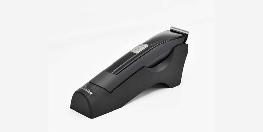 Hair clipper in black and silver.